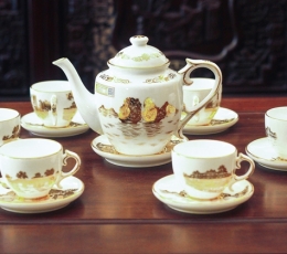 Bộ Ấm Chén Hoa Văn Vẽ Cảnh Vịnh Hạ Long