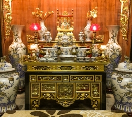 Bộ Đồ Thờ Men Rạn Cổ  Dành Cho Gia Đình Việt