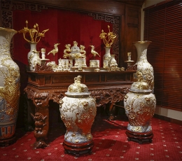 Những bộ đồ thờ “Danh Gia Vọng Tộc” độc nhất vô nhị