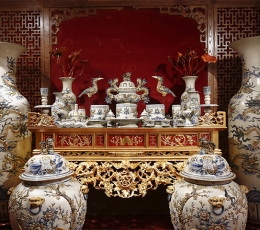 Bộ Đồ Thờ Linh Thiêng Nguồn Cội Gốm Men Rạn Cổ Thế Kỷ XVI