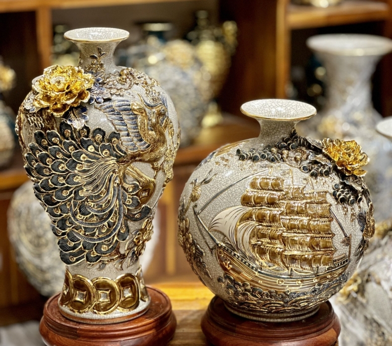 Mai bình tích lộc - Chim Công phú quý dát vàng 24K H55